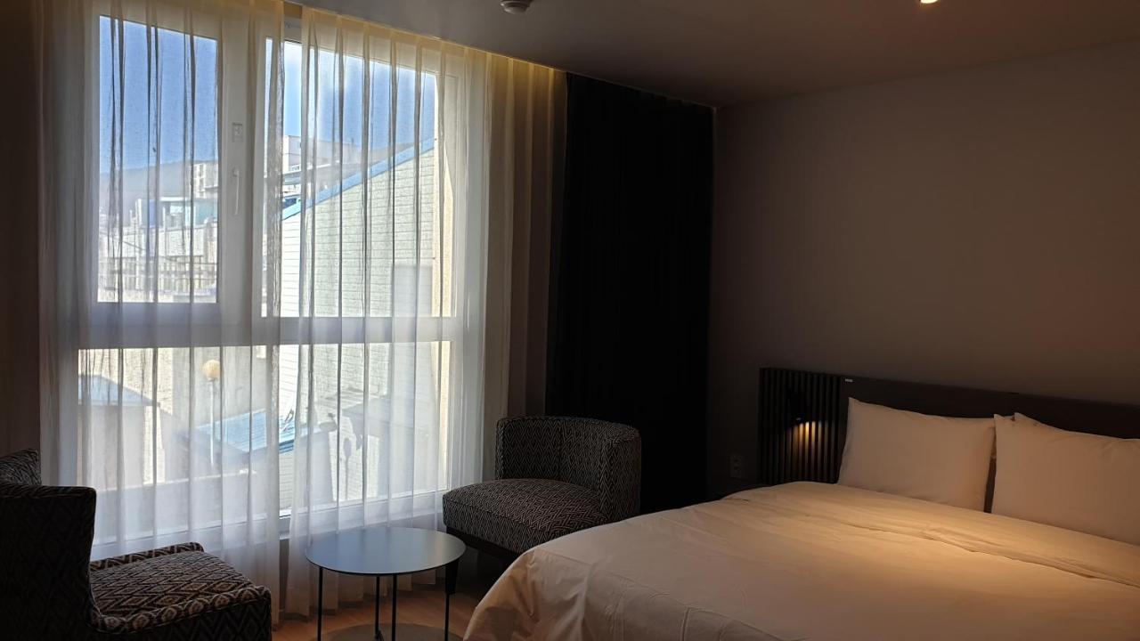 Jinhae Intercity Hotel Changwon Esterno foto