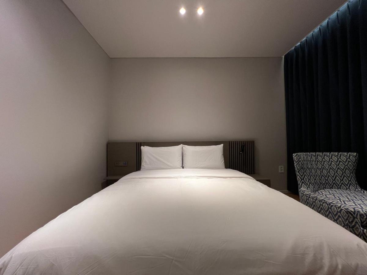 Jinhae Intercity Hotel Changwon Esterno foto